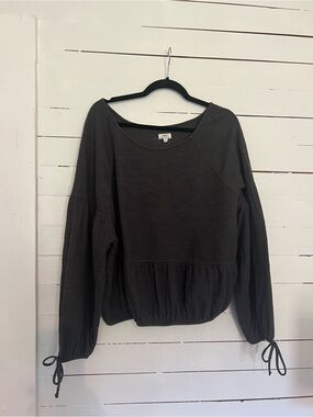 Aerie Balloon sleeve sweatshirt blouse